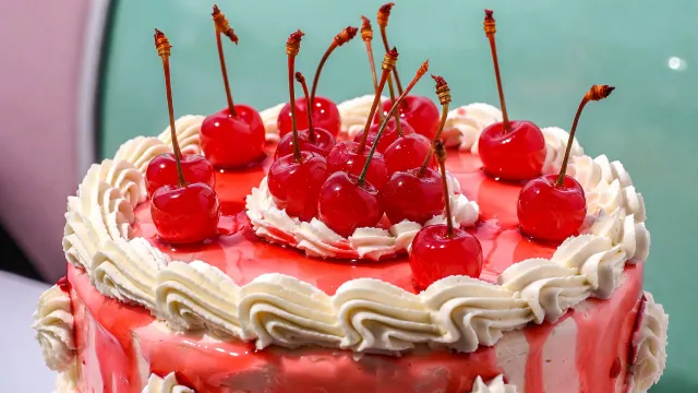 Redefining Birthday Wishes: 30 God-Tier AI Prompts, Exclusively Presented